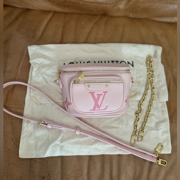 Louis Vuitton Mini Bumbag Gradient Pink By The Pool Monogram Limited Edition. - Picture 2 of 12